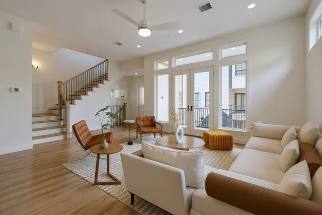 $475,000 | 10923 Brookeshire Chase Lane, Houston, TX 77043