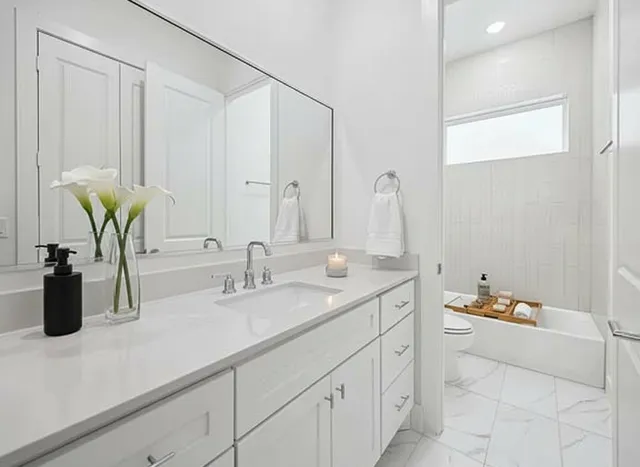 $475,000 | 10923 Brookeshire Chase Lane, Houston, TX 77043