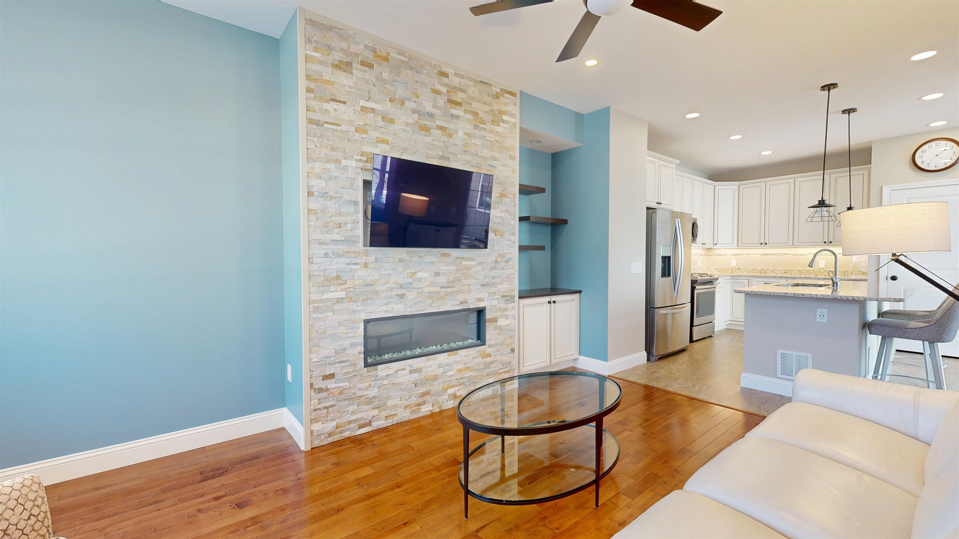 432 Zephyr Road Williston, VT 05495 - Photo 5 of 24