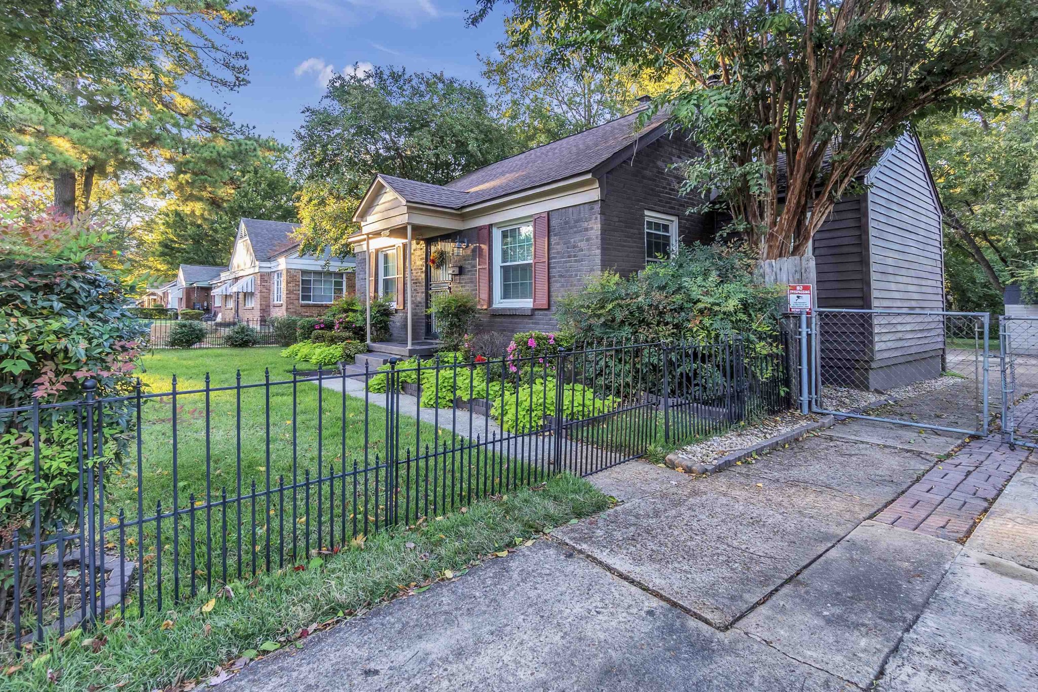 3392 Radford Road Memphis, TN 38111 - Photo 3 of 27 Gallery Image 3