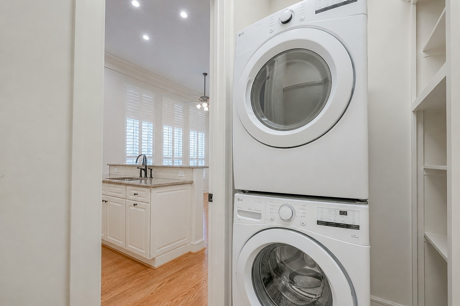1804 Haddon Street Houston, TX 77019 - Photo 24 of 50