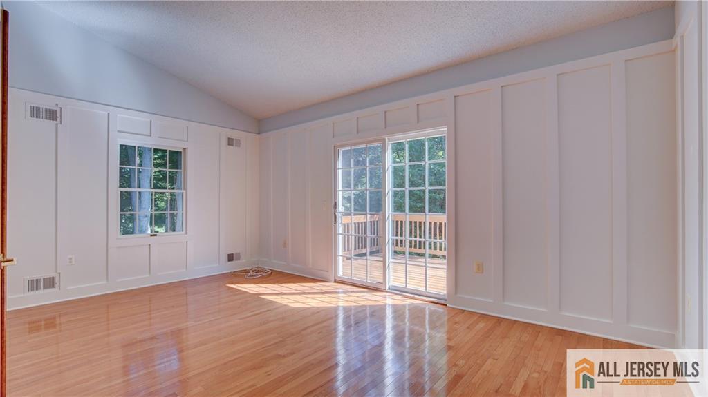 1 Whitehall Road Monroe Township, NJ 08831 - Photo 19 of 57