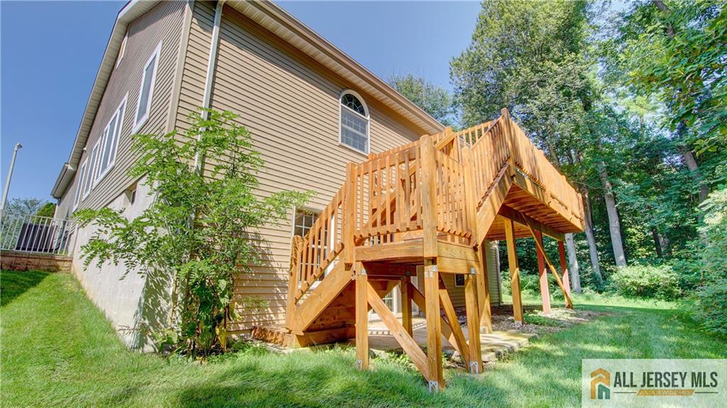 1 Whitehall Road Monroe Township, NJ 08831 - Photo 24 of 57