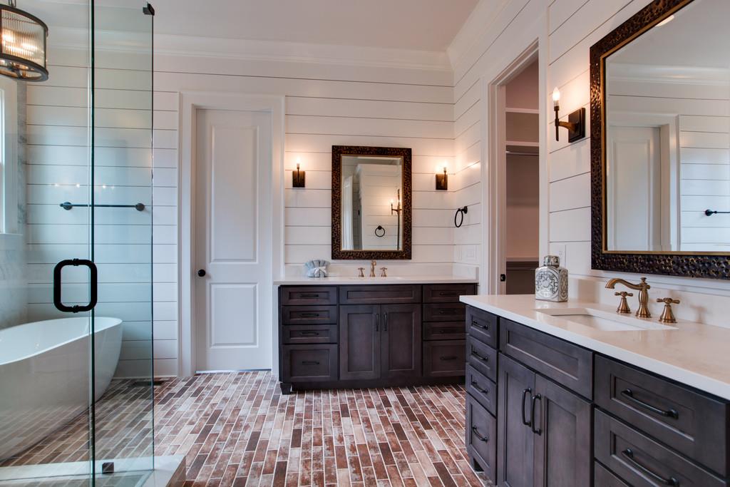 112 Alton Road Nashville, TN 37205 - Photo 19 of 30 a bathroom with a sink a vanity and a mirror