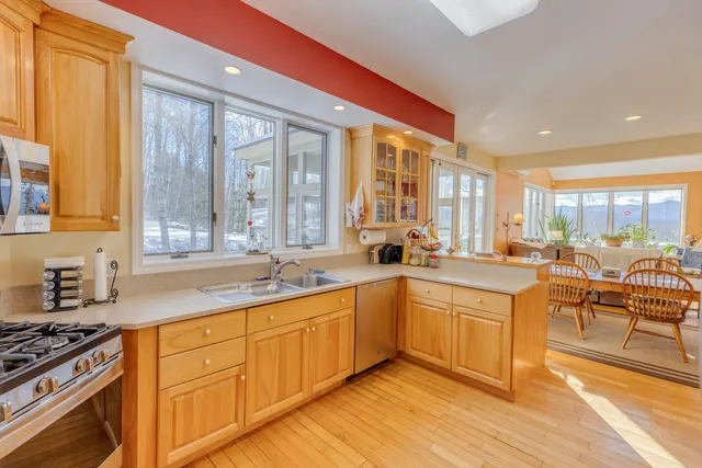 $839,900 | 241 Windmill Road, Campton, NH 03223