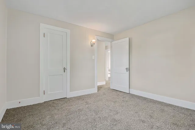 $1,795 | 206 Hershey Road, Hummelstown, PA 17036