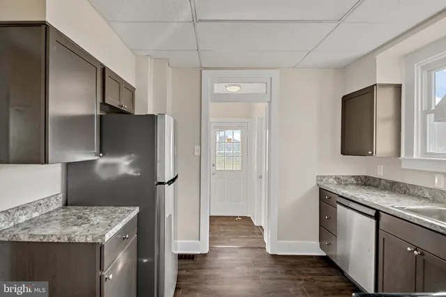 $1,795 | 206 Hershey Road, Hummelstown, PA 17036