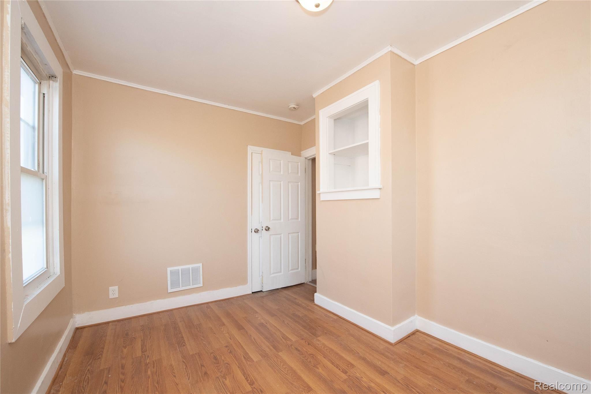 2229 Alter Road Detroit, MI 48215 - Photo 40 of 50 Alter 2229 -40.jpg