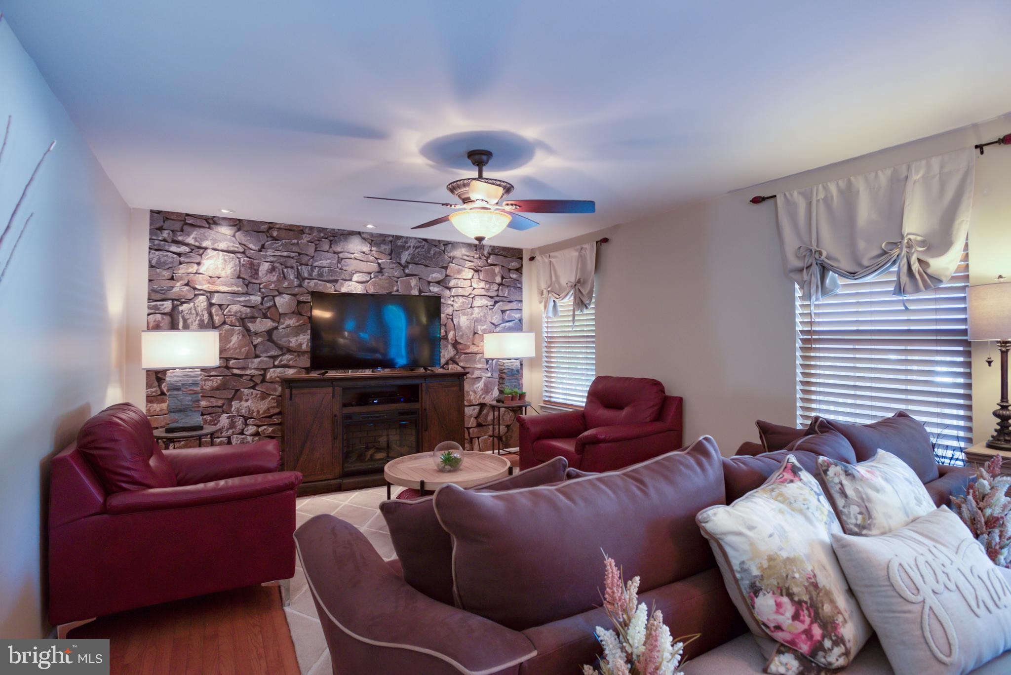 91 Annapolis Drive Sicklerville, NJ 08081 - Photo 8 of 42