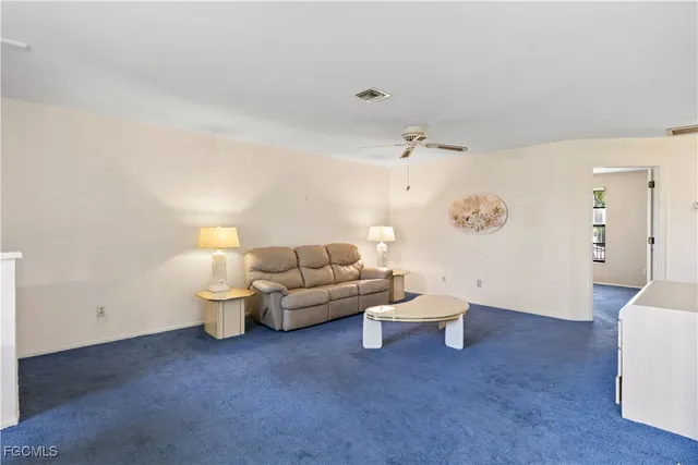 $127,500 | 3906 Southeast 11th Place, Unit 601, Cape Coral, FL 33904