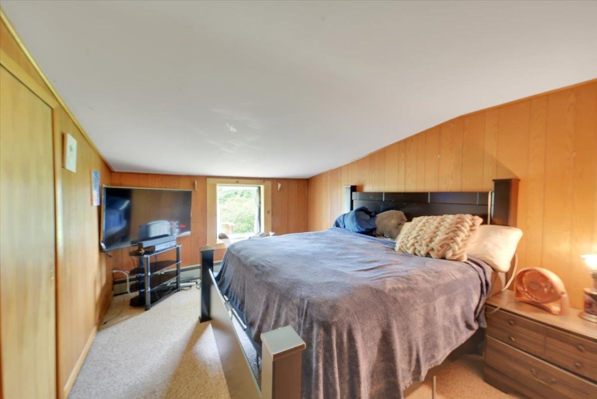 5281 Main Street Franklin, VT 05457 - Photo 11 of 39