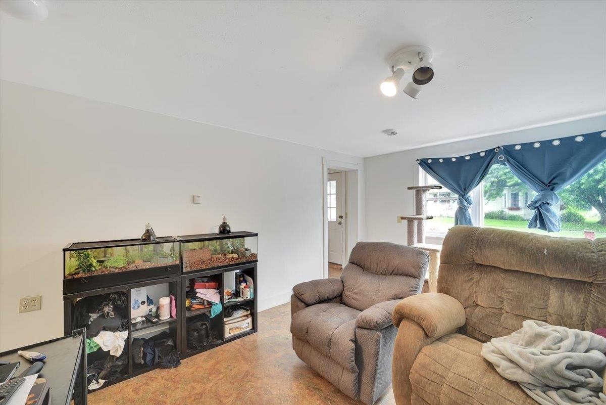 5281 Main Street Franklin, VT 05457 - Photo 14 of 39