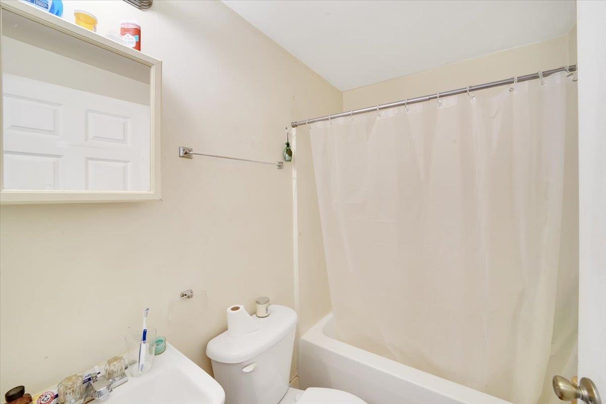 5281 Main Street Franklin, VT 05457 - Photo 21 of 39