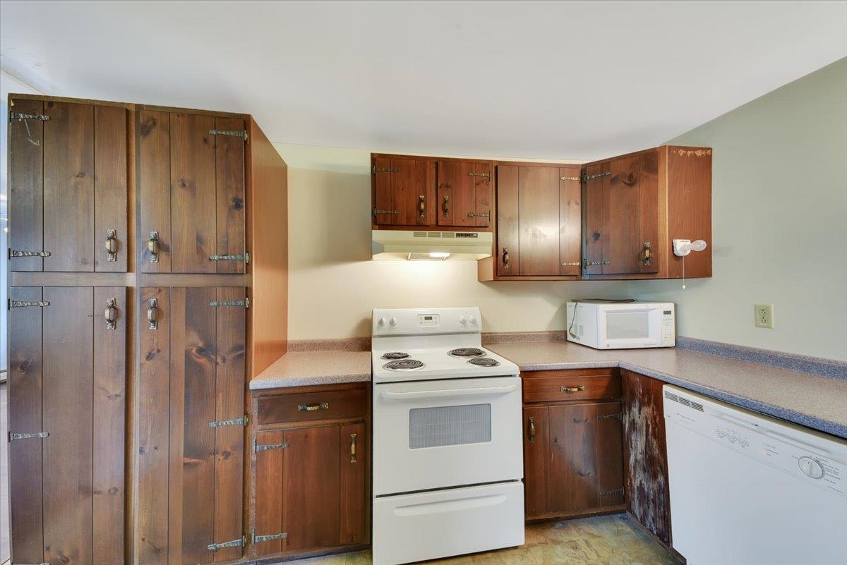 5281 Main Street Franklin, VT 05457 - Photo 27 of 39