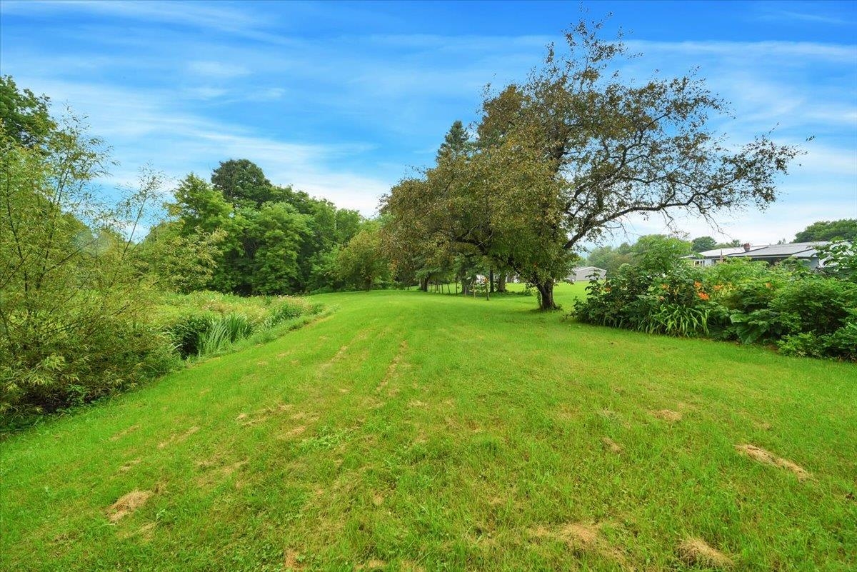 5281 Main Street Franklin, VT 05457 - Photo 33 of 39