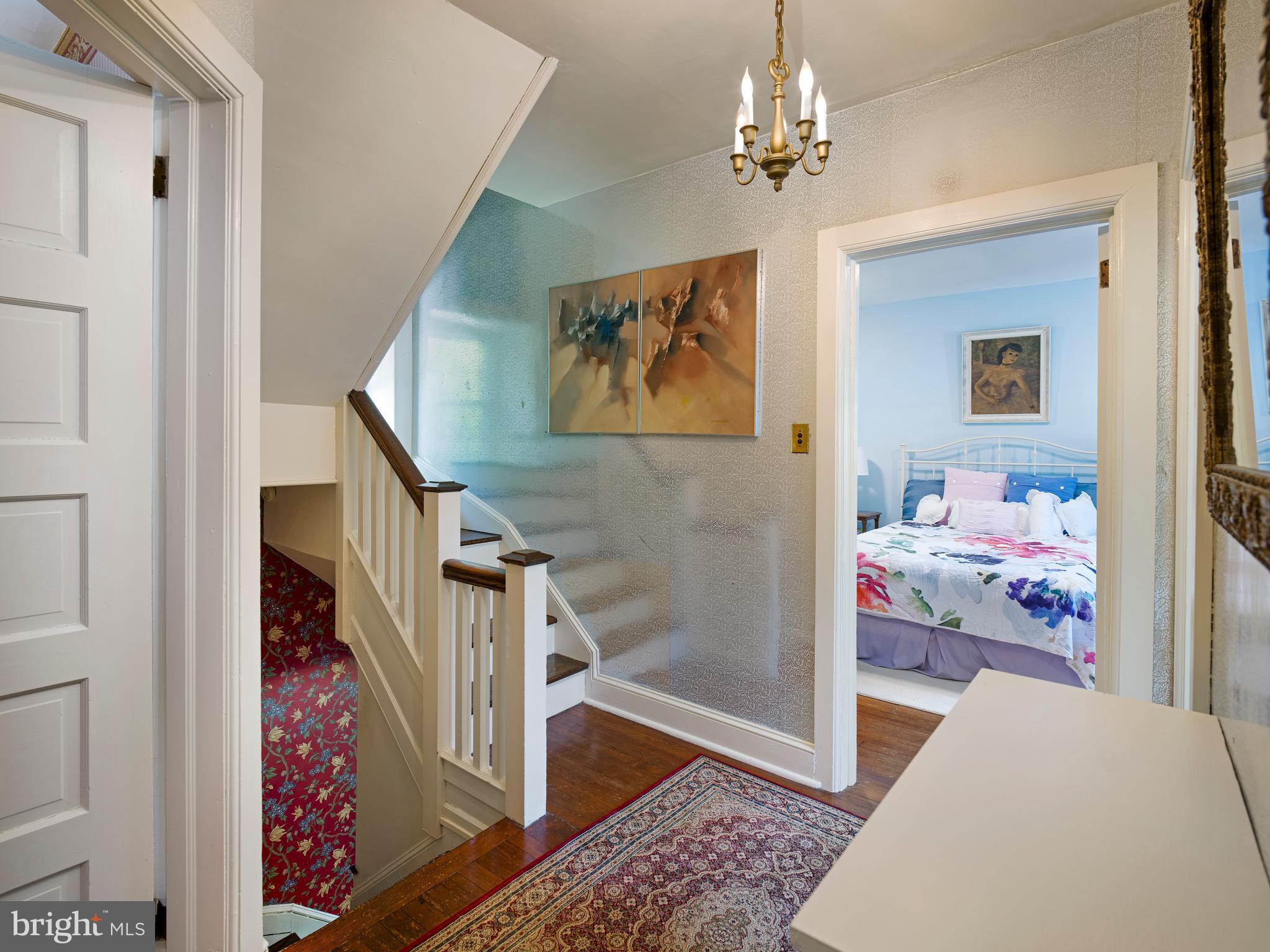 610 South Waterloo Road Devon, PA 19333 - Photo 33 of 79 Second floor hallway