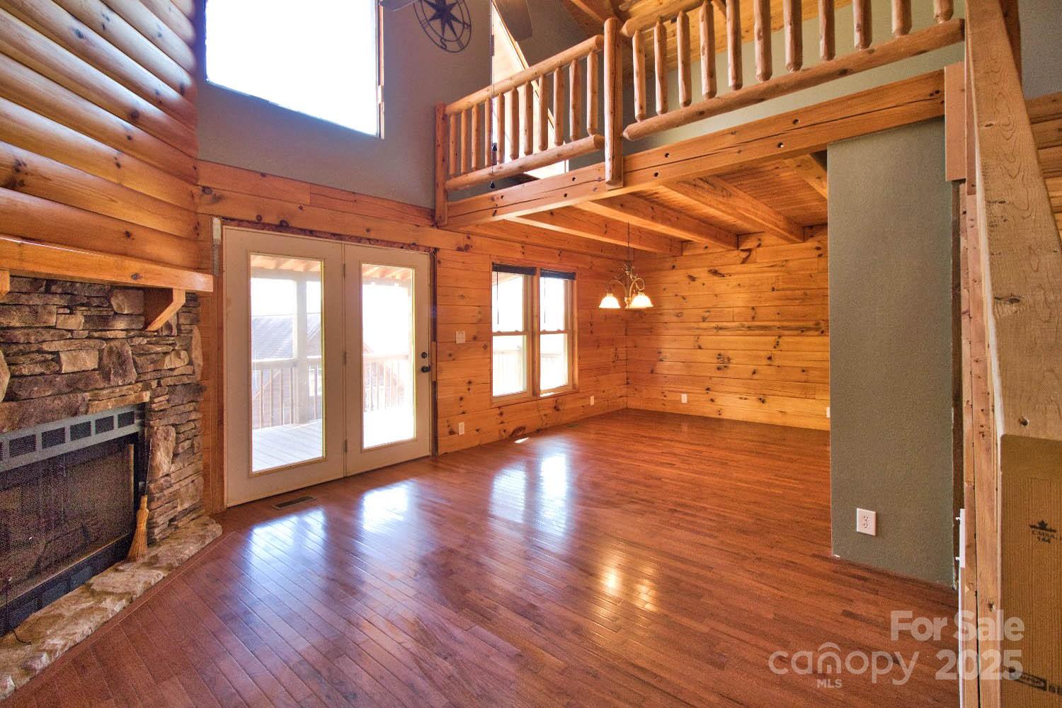 155 Northridge Drive, Unit 79 Rutherfordton, NC 28139 - Photo 5 of 31 a view of an entryway with wooden floor