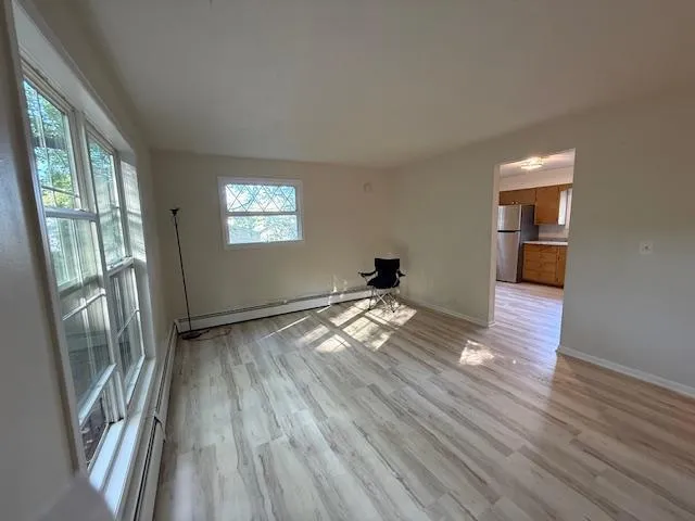 $1,650 | 817 Kansas Avenue, St. Paul, MN 55107