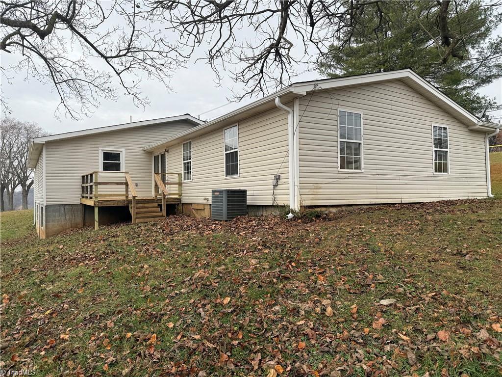 2115 Ararat Road Ararat, NC 27007 - Photo 12 of 49 side and back view