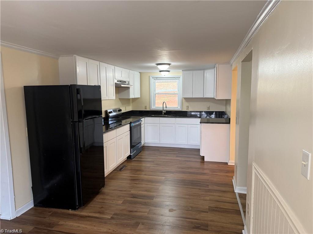 2115 Ararat Road Ararat, NC 27007 - Photo 29 of 49 kitchen