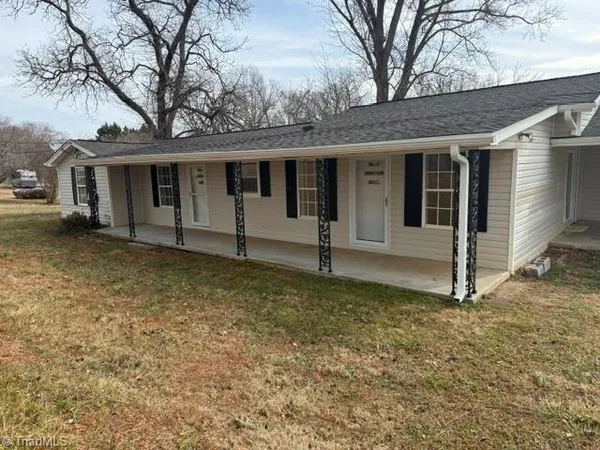 $289,000 | 2115 Ararat Road, Ararat, NC 27007