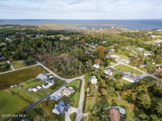 $50,000 | 247 Polly Hill Road, Marshallberg, NC 28553