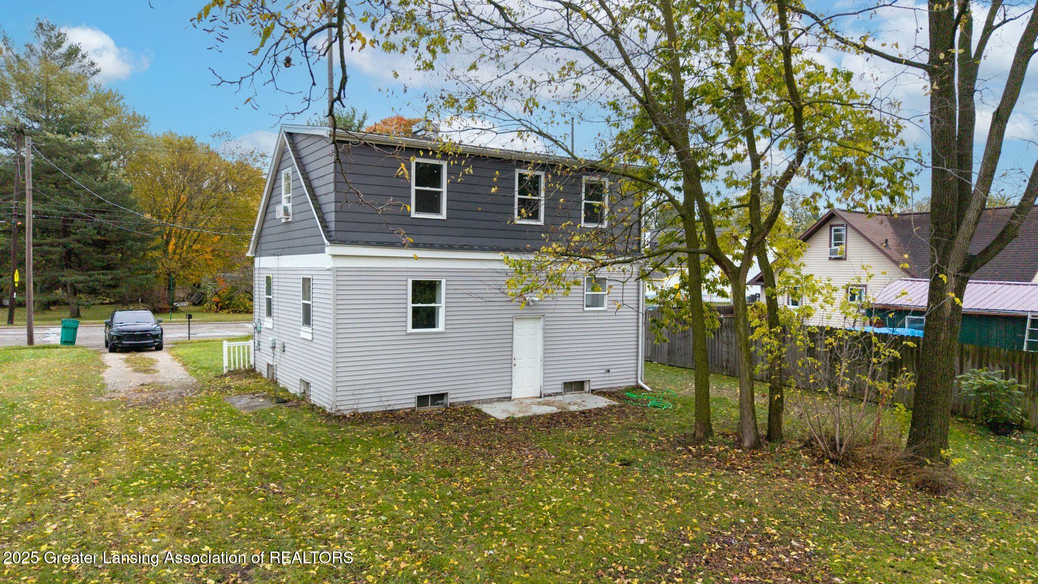 4628 Pleasant Grove Road Lansing, MI 48910 - Photo 24 of 33 6N5X2Cj0