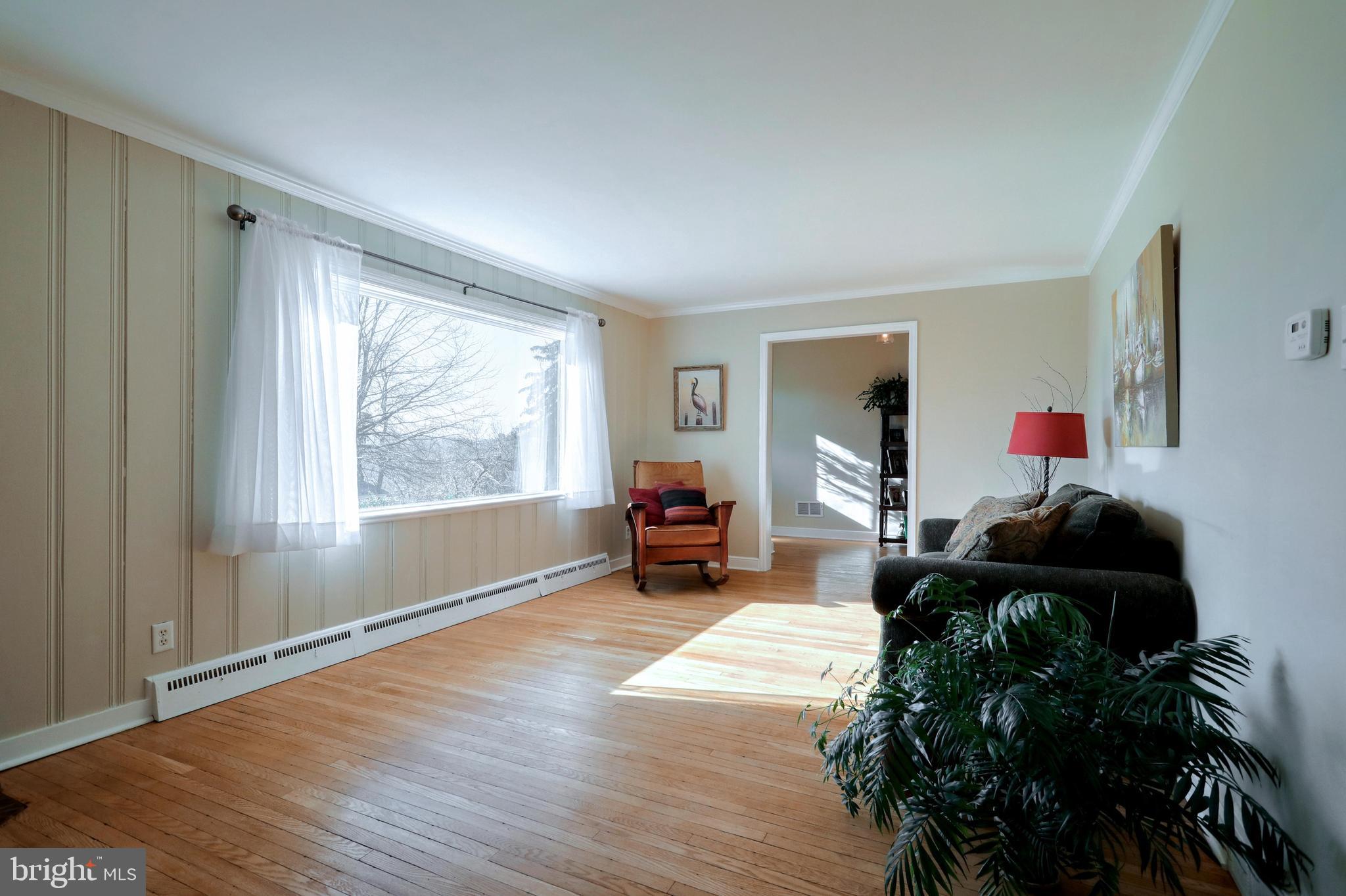 451 Waters Road York, PA 17403 - Photo 8 of 52