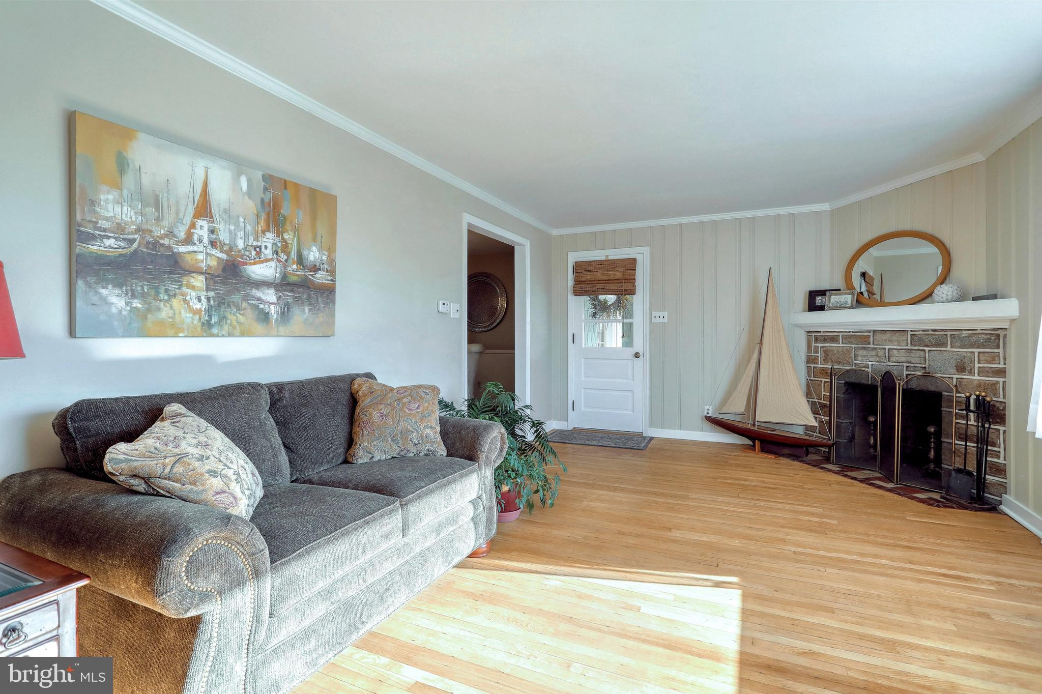 451 Waters Road York, PA 17403 - Photo 9 of 52
