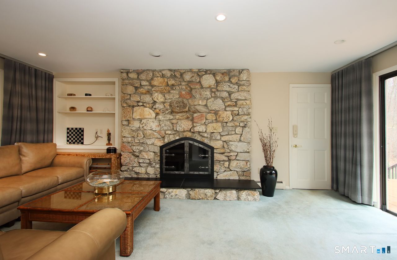 370 Opening Hill Road Madison, CT 06443 - Photo 12 of 27
