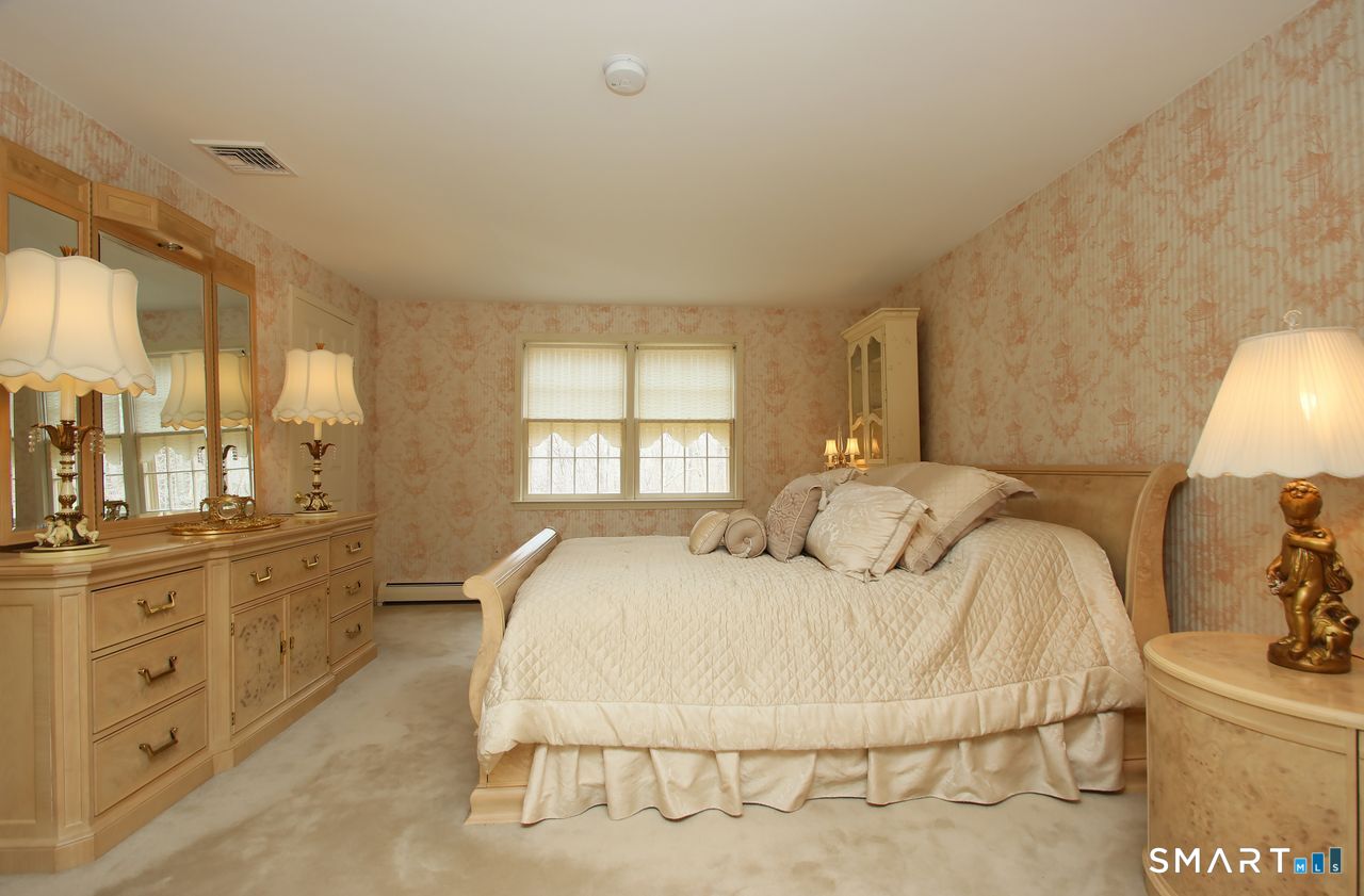 370 Opening Hill Road Madison, CT 06443 - Photo 16 of 27