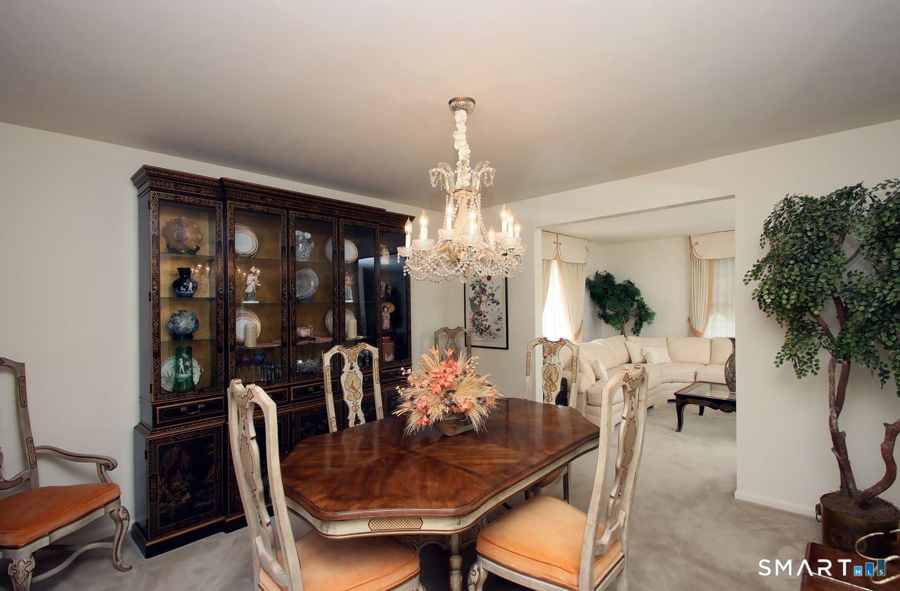 370 Opening Hill Road Madison, CT 06443 - Photo 6 of 27