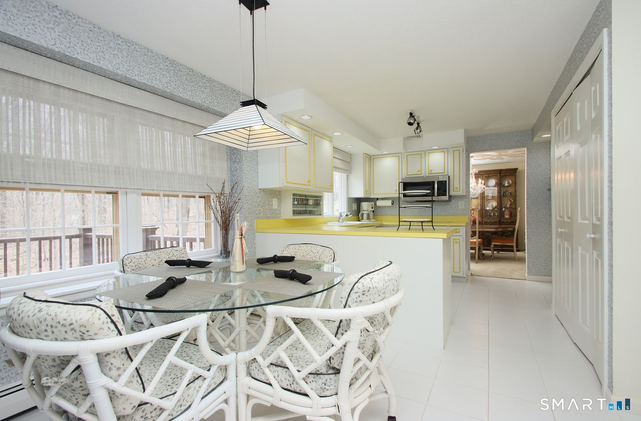 370 Opening Hill Road Madison, CT 06443 - Photo 9 of 27