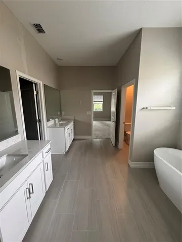 $2,950 | 917 Southeast 42nd Street, Ocala, FL 34480