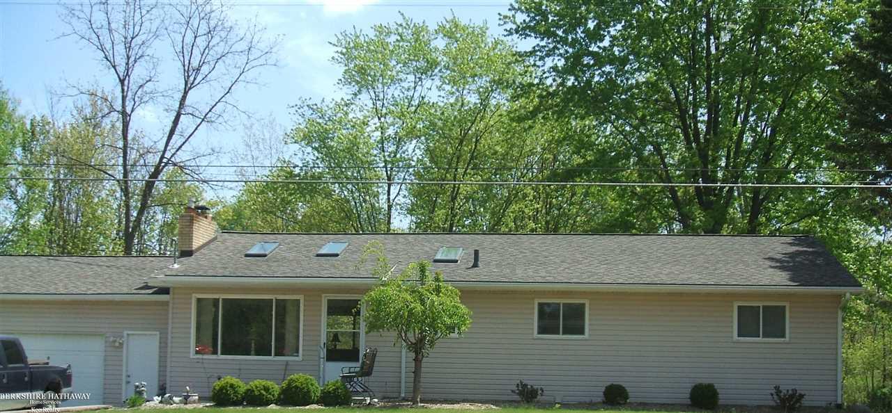 64460 Romeo Plank Road Ray, MI 48096 - Photo 1 of 40 WELCOME HOME