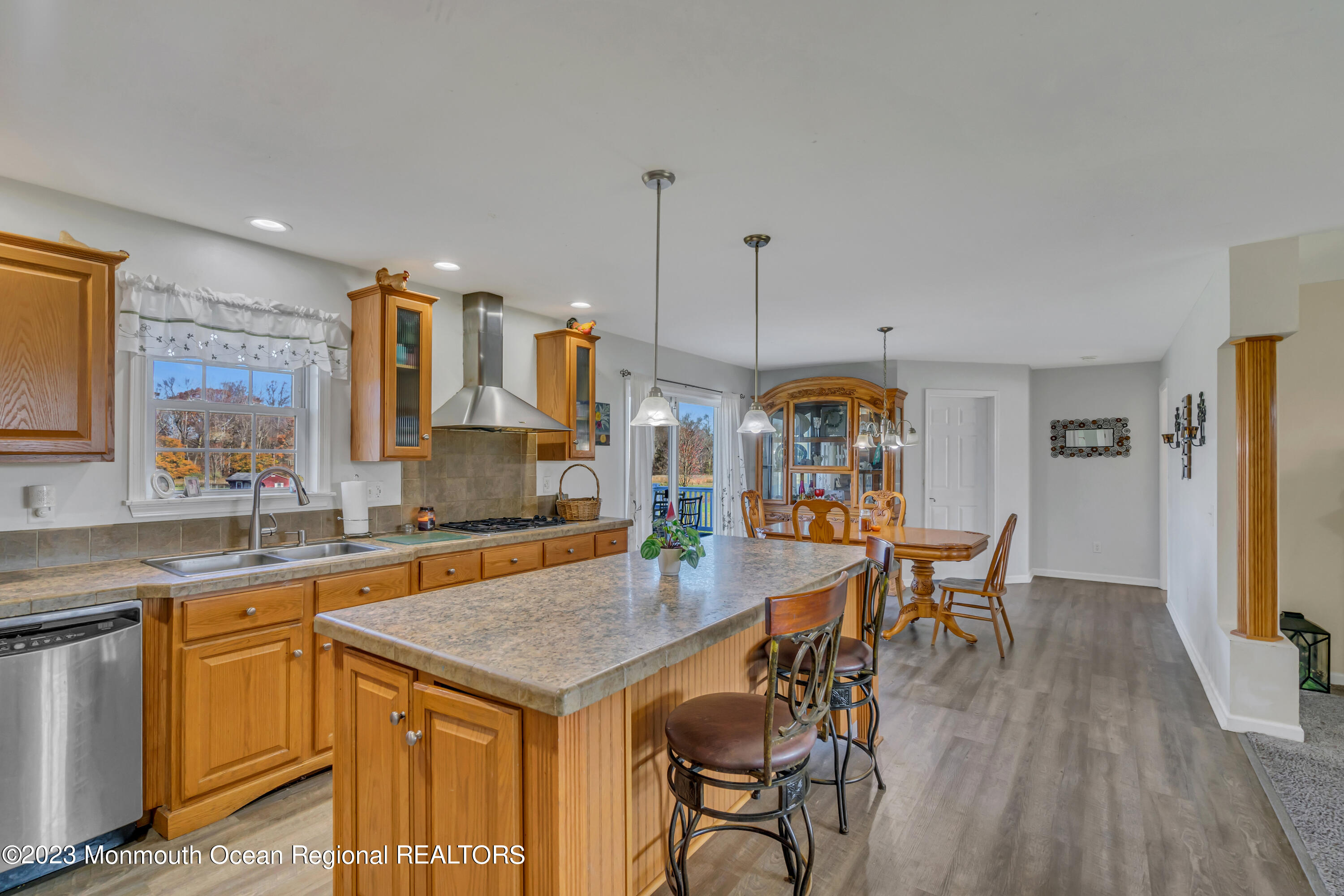 104 Bunting Bridge Road Cookstown, NJ 08511 - Photo 17 of 30 023_ev205102