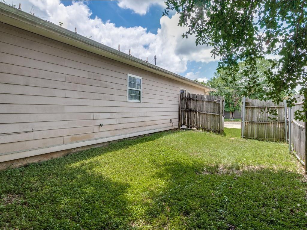 2621 Choice Street Dallas, TX 75215 - Photo 22 of 25