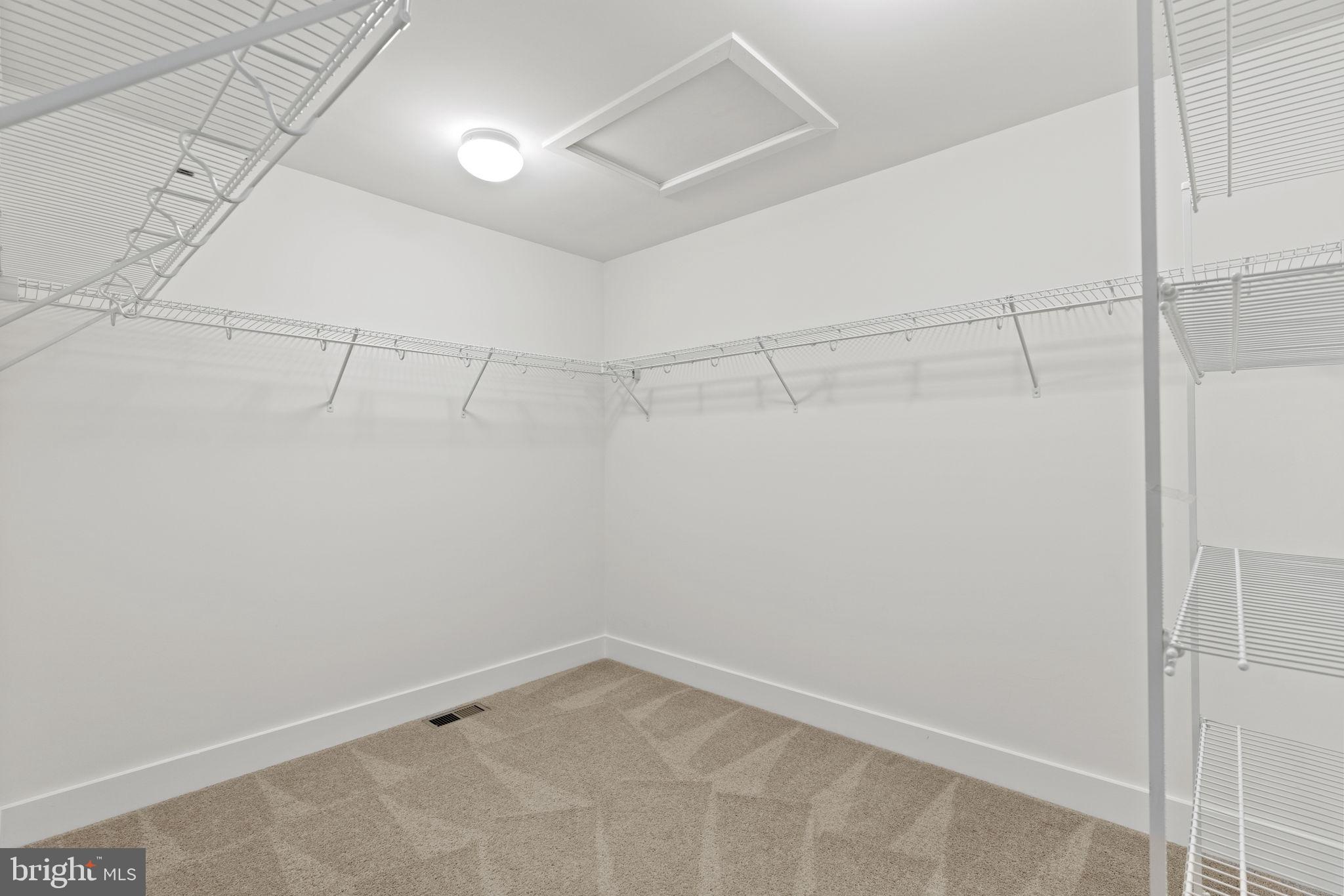 9171 Keyser Road Nokesville, VA 20181 - Photo 18 of 47 Large walk in closet.
