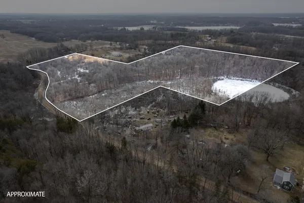 $350,000 | Vl Head Road, Delton, MI 49046