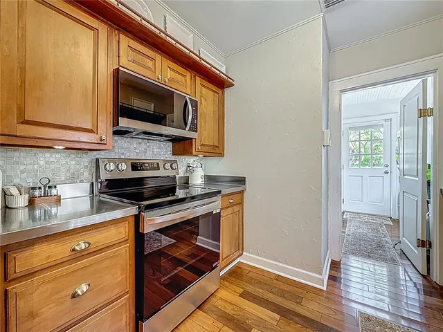 $1,250,000 | 231 15th Avenue Northeast, St. Petersburg, FL 33704