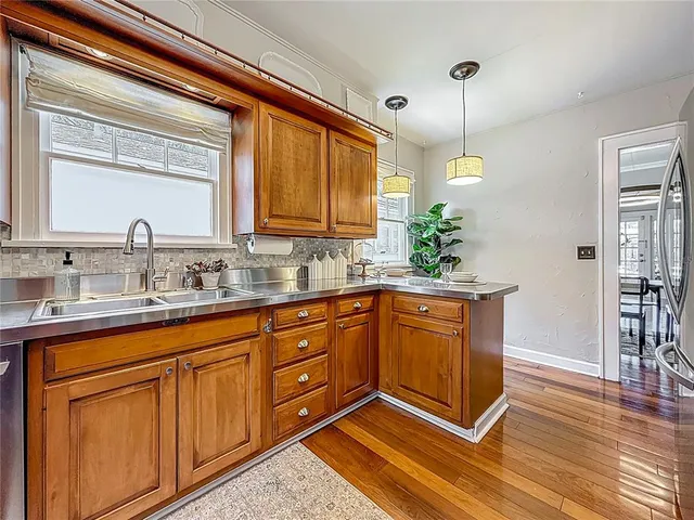 $1,250,000 | 231 15th Avenue Northeast, St. Petersburg, FL 33704