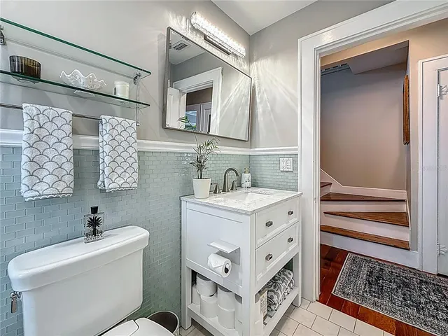 $1,250,000 | 231 15th Avenue Northeast, St. Petersburg, FL 33704