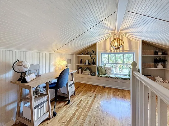 $1,250,000 | 231 15th Avenue Northeast, St. Petersburg, FL 33704