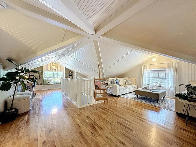 $1,250,000 | 231 15th Avenue Northeast, St. Petersburg, FL 33704