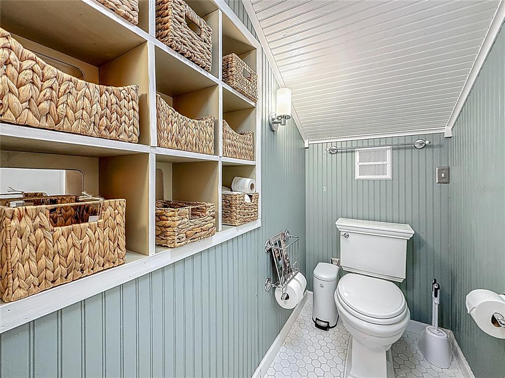 231 15th Avenue Northeast St. Petersburg, FL 33704 - Photo 42 of 61