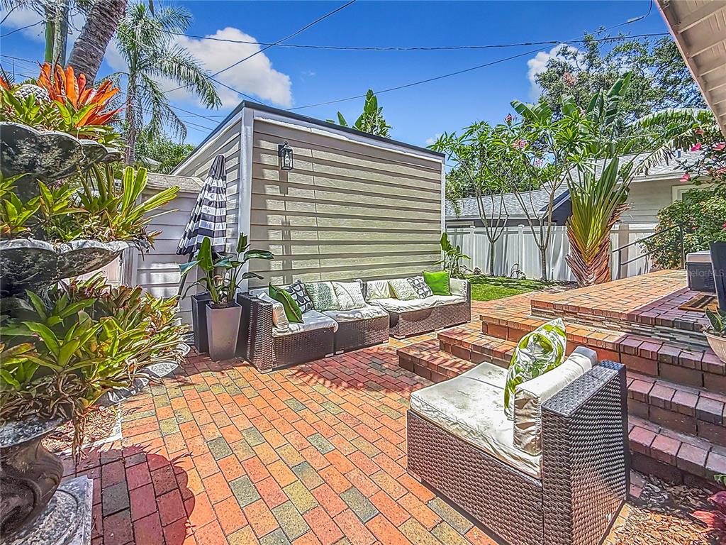 231 15th Avenue Northeast St. Petersburg, FL 33704 - Photo 50 of 61