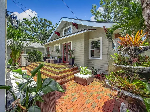 $1,250,000 | 231 15th Avenue Northeast, St. Petersburg, FL 33704