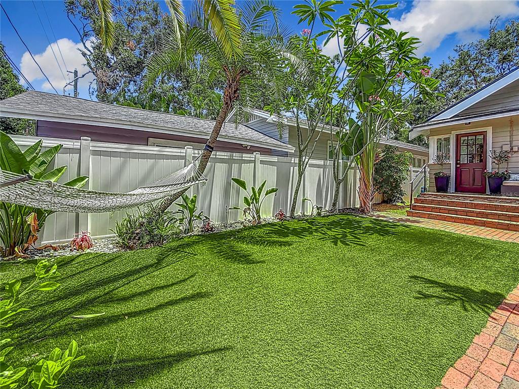 231 15th Avenue Northeast St. Petersburg, FL 33704 - Photo 52 of 61