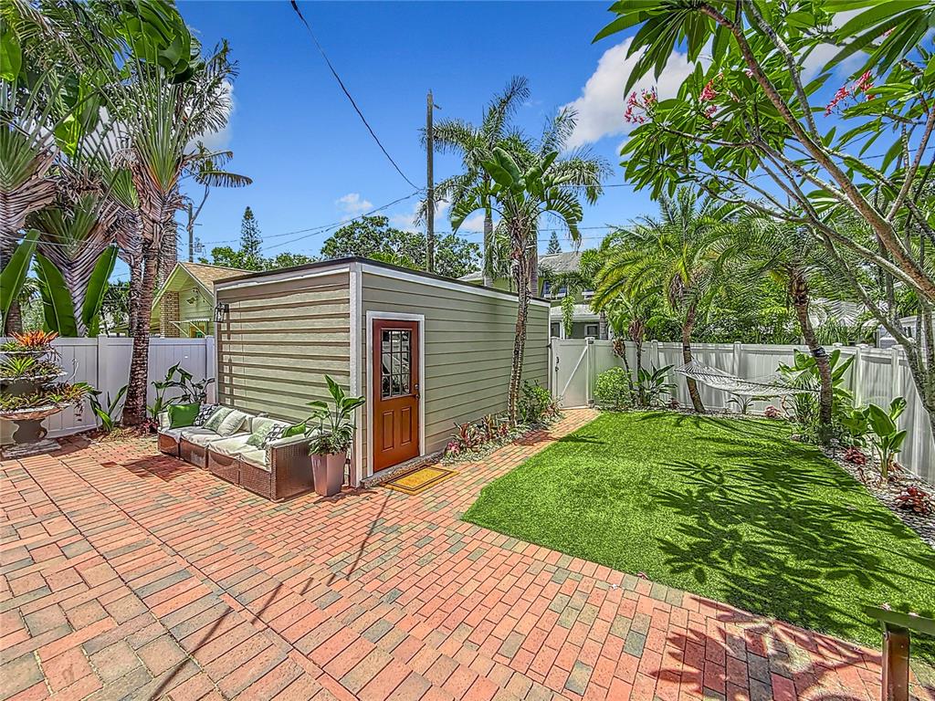 231 15th Avenue Northeast St. Petersburg, FL 33704 - Photo 54 of 61