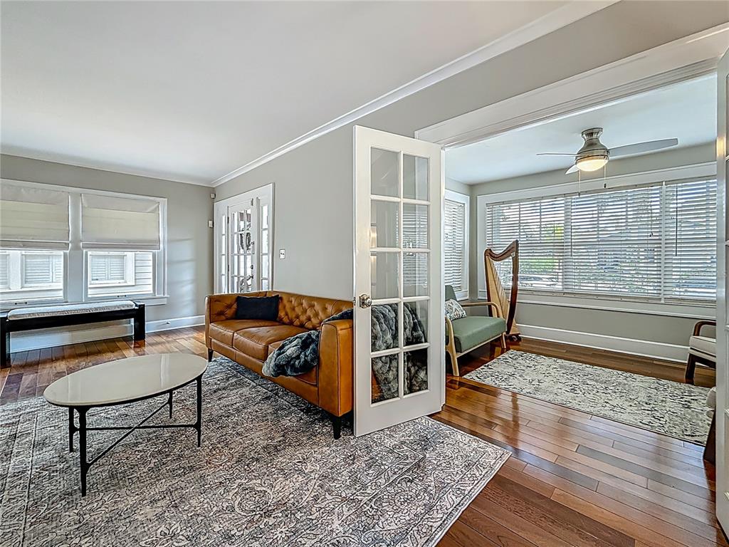 231 15th Avenue Northeast St. Petersburg, FL 33704 - Photo 10 of 61